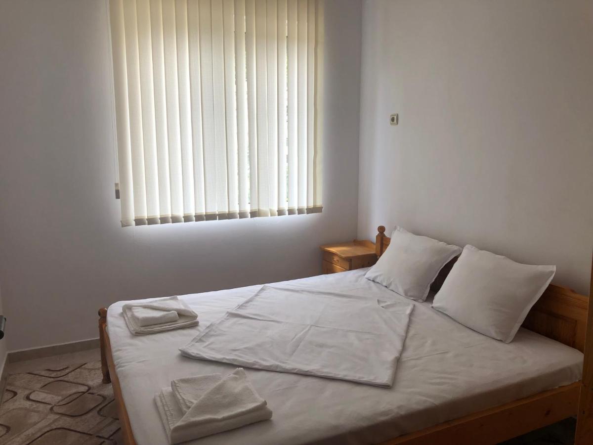Guest House Vientes Ντέβιν Εξωτερικό φωτογραφία